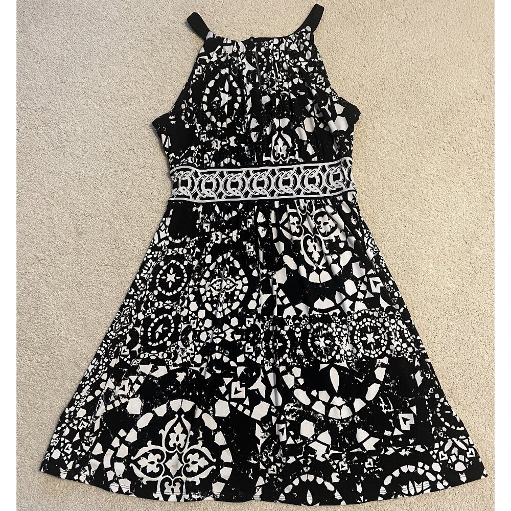 White House Black Market Dress Womens xs Black White Halter